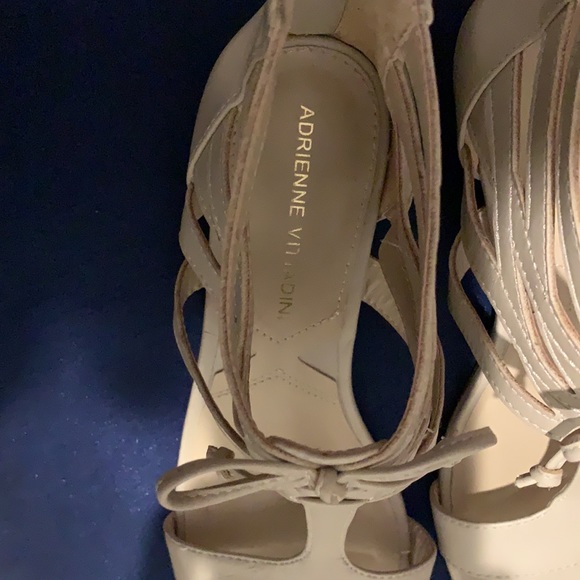 Sandals - Picture 4 of 5